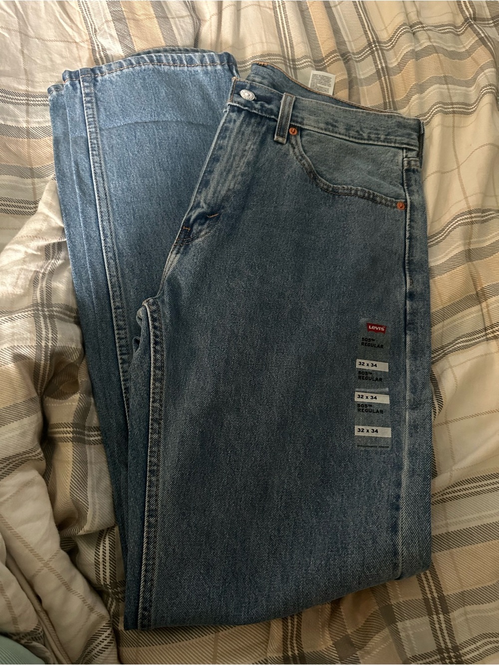 Levi's Men's Bootcut Light-Medium Blue Denim Jeans